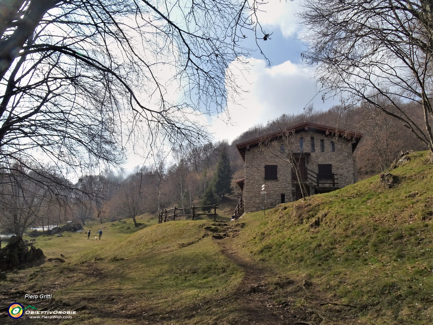 65 Al Rif. Monte Zucco G.E.S.P. (1150 m) .JPG